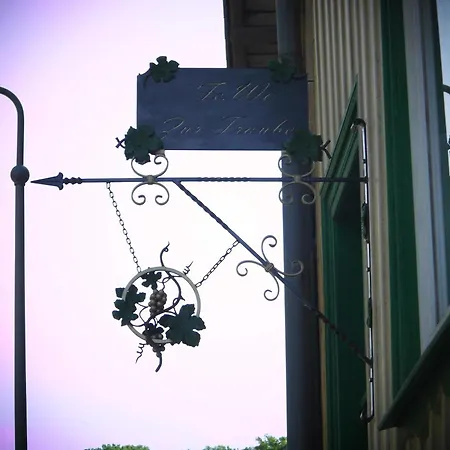 Zur Traube Апартаменты